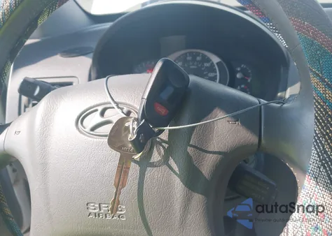 2005 Hyundai Tucson Gls/Lx from USA, damaged, VIN KM8JN72D95U100768